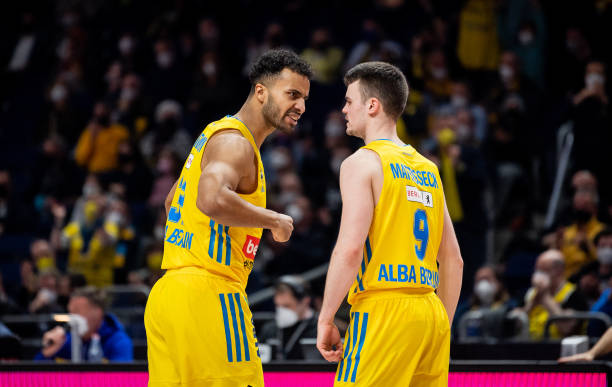 史和辉煌成 史和辉煌成