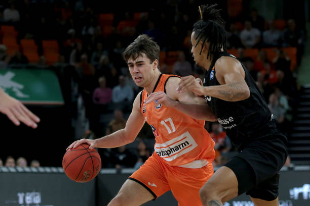 失误控制在 失误控制在